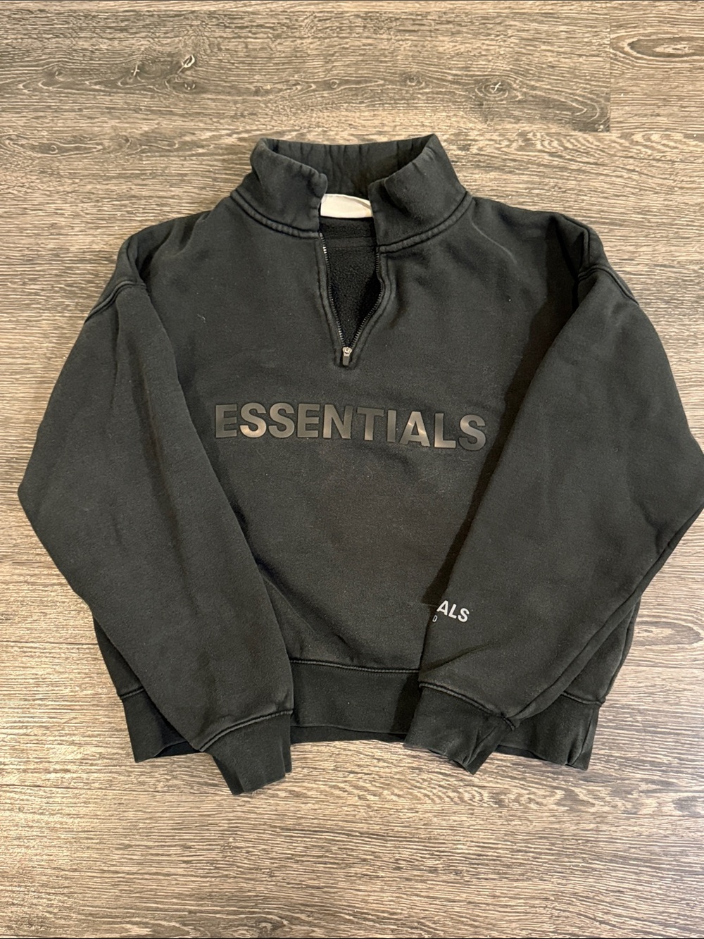 Essentials Quarter-Zip Logo Sweatshirt XS